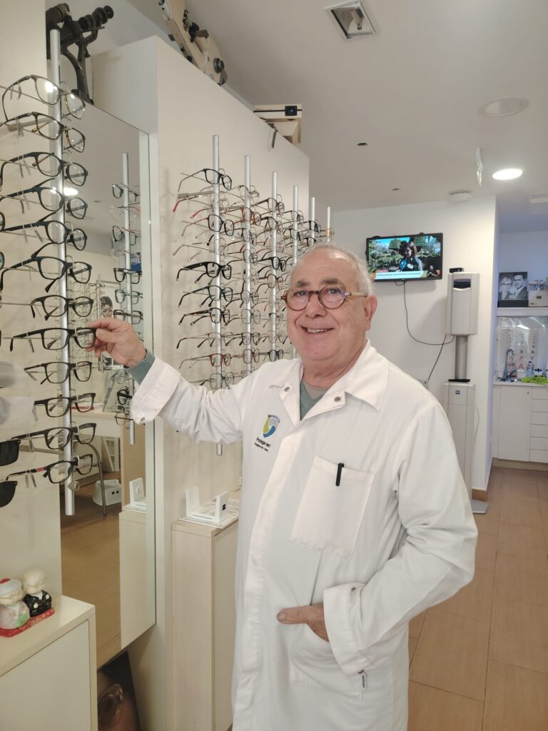 54. opticalia da ajuda travessa da boa hora 768x1024